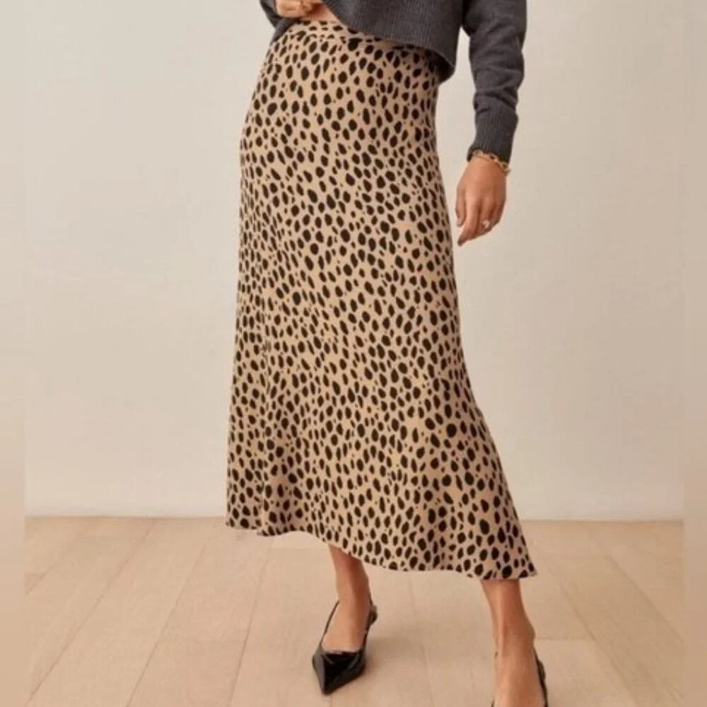 NEW Reformation Bea Skirt in Leopard | Brown/Tan - size 2 - Picture 4 of 10
